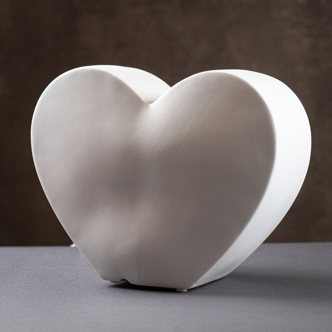 Настільна порцелянова лампа-нічник "Серце", ручна робота, з регулюванням кольору освітлення 16 кольорів!