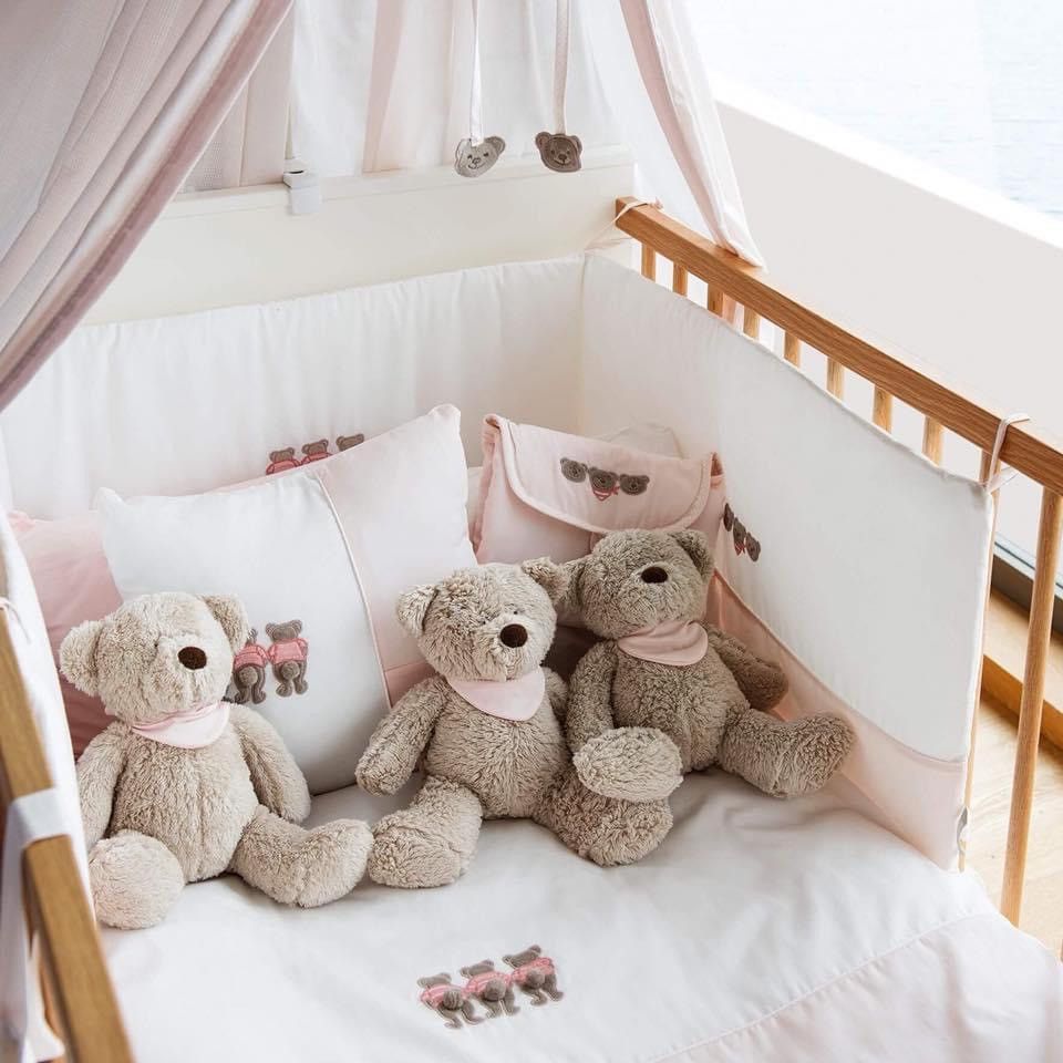 Декоративная подушка детская 3D аппликация 40*40 Bear3 розовая