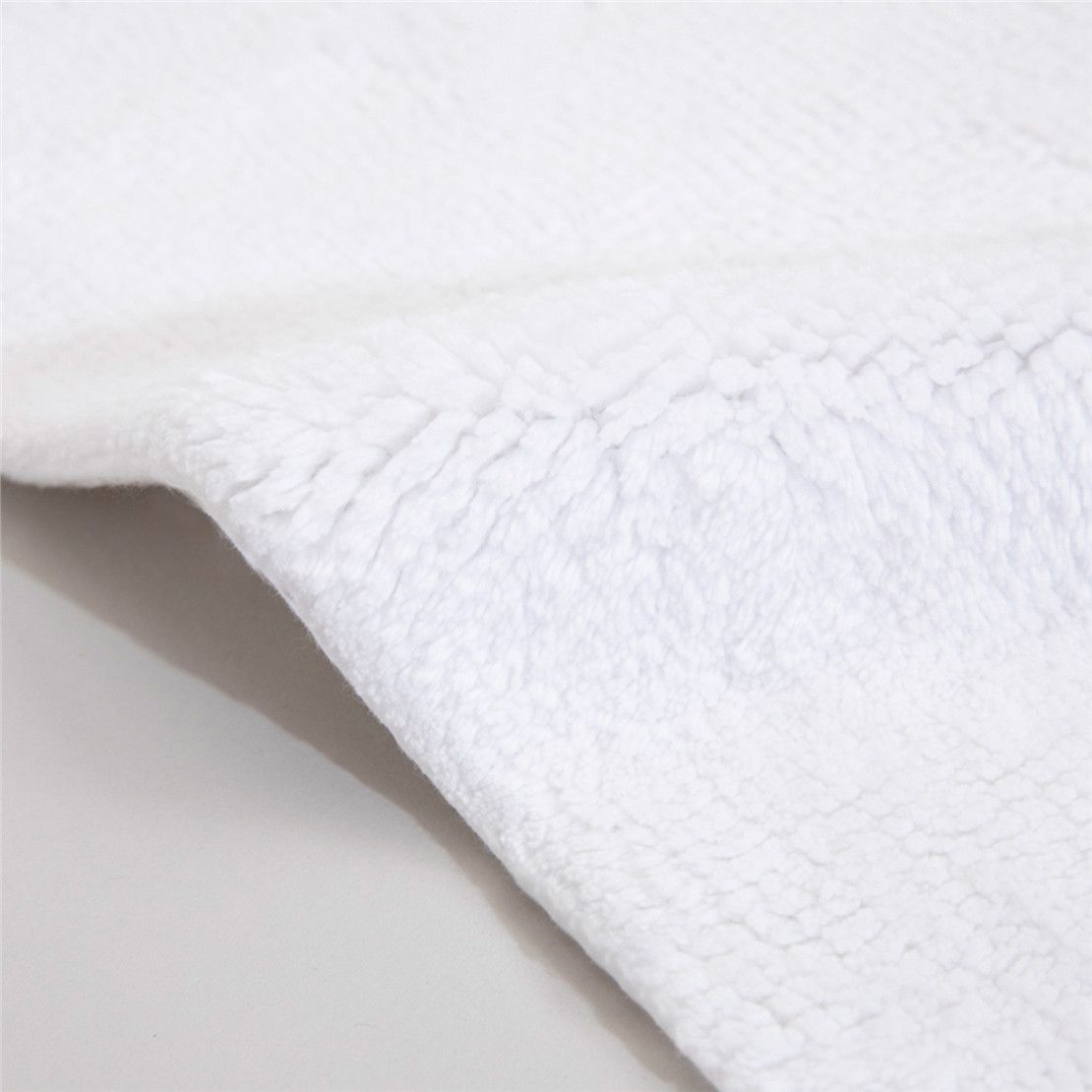 Очень мягкий коврик для ванной комнаты Bamboo 70*130 белый