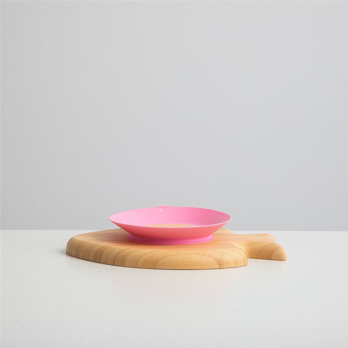 Дерев'яна тарілка з бамбука на рожевій присосці Рибка + ложечка