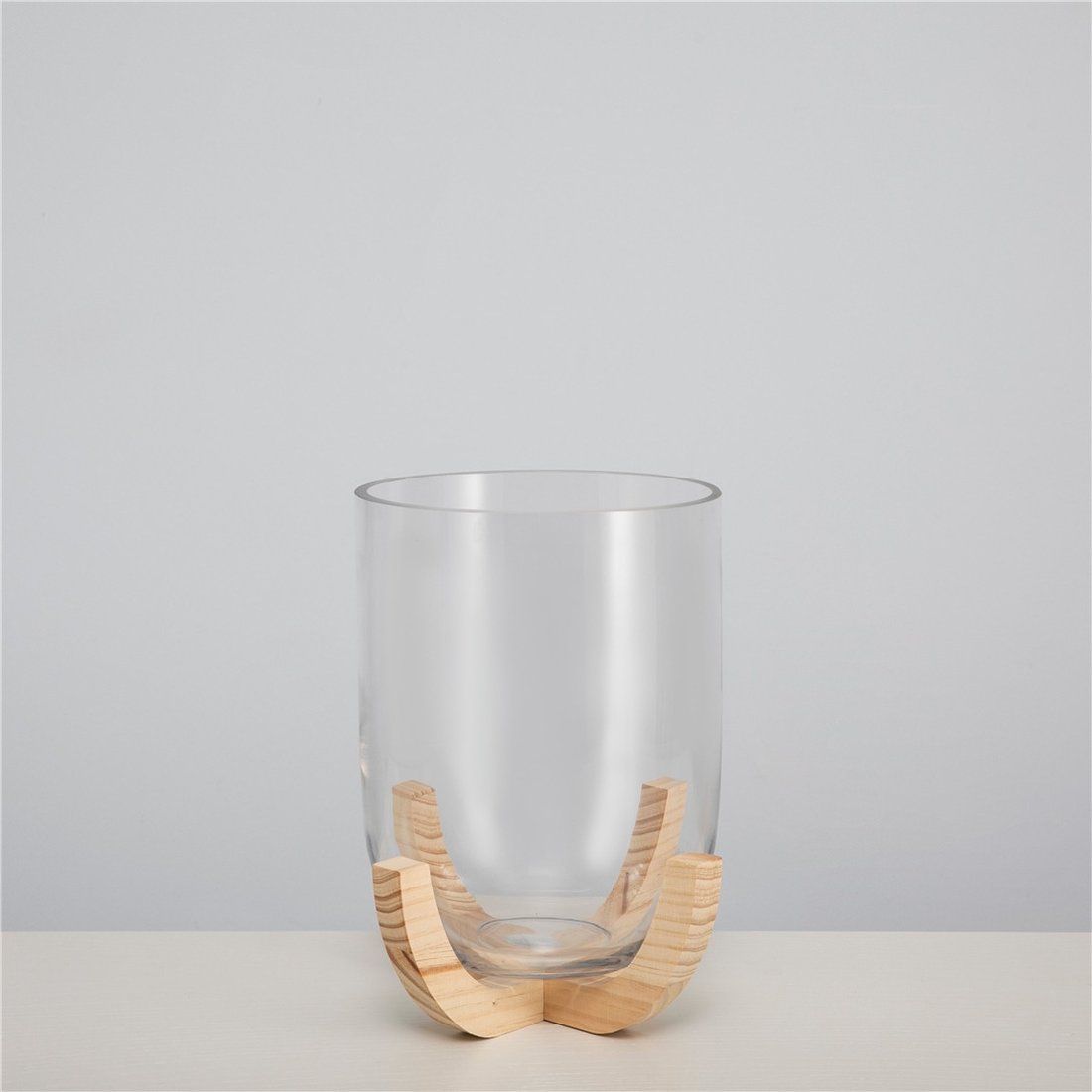 Стеклянная ваза Exton на деревянной подставке