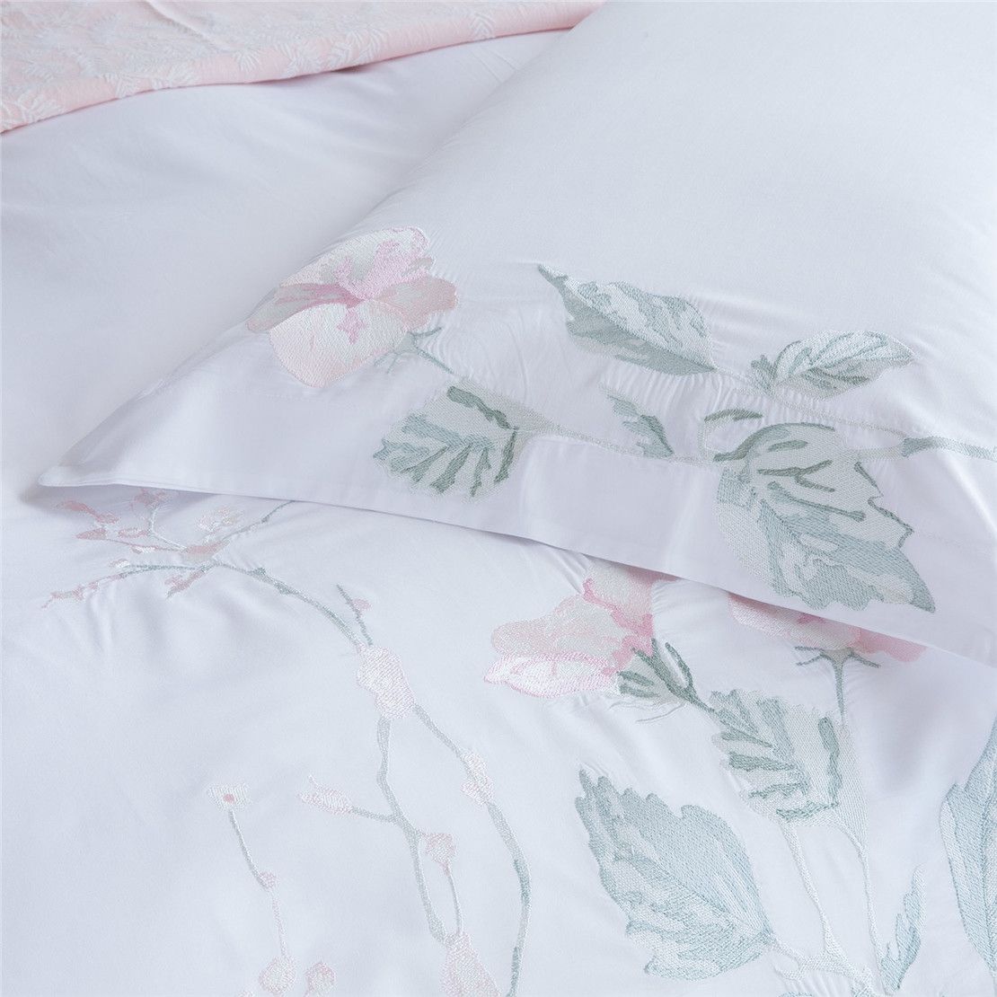Комплект постельного белья с вышивкой 200х220 HELEN, белый с розовым