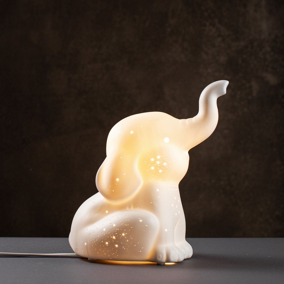 Настільна порцелянова лампа-нічник "Слон", ручна робота, з регулюванням кольору освітлення - 16 кольорів!